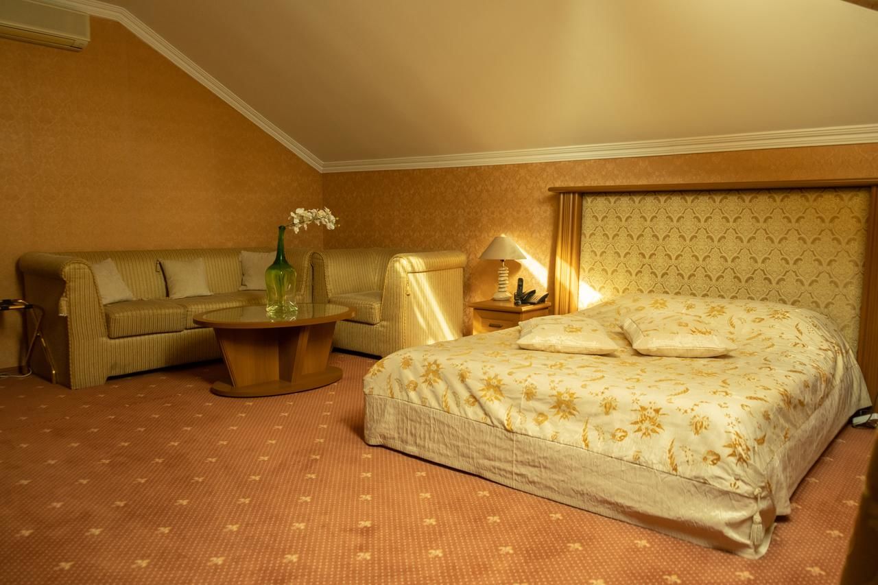 Отель Diplomat Club Hotel Кишинёв